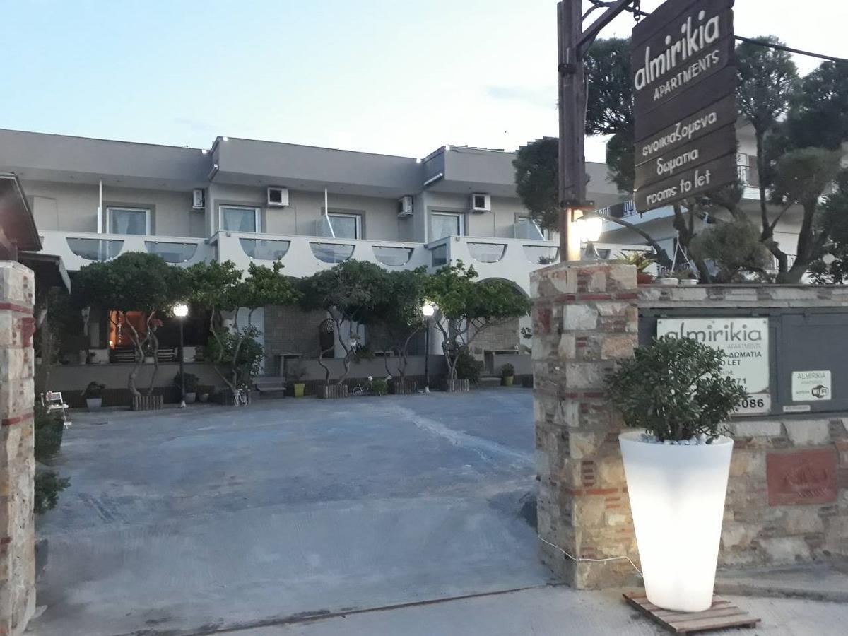 Almirikia Apartments Mourteri Extérieur photo