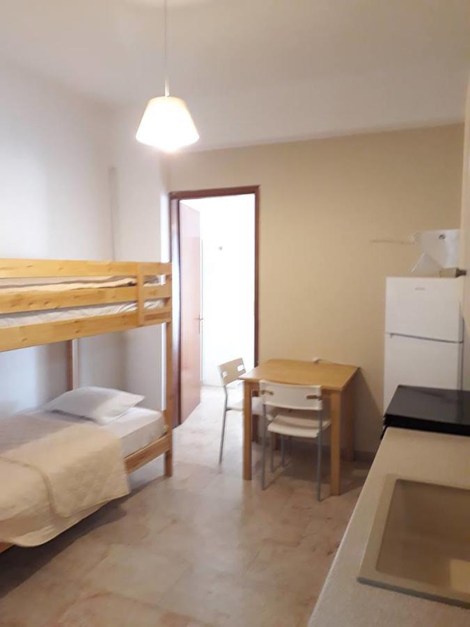Almirikia Apartments Mourteri Extérieur photo